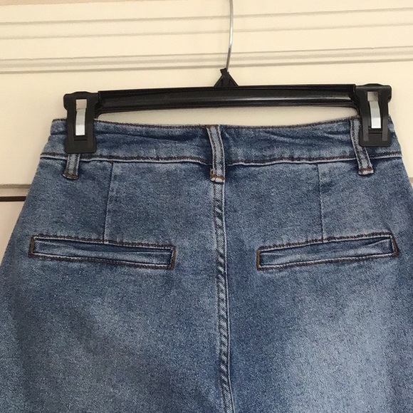 SHEIN Barrel Leg Jeans - Picture 3 of 6